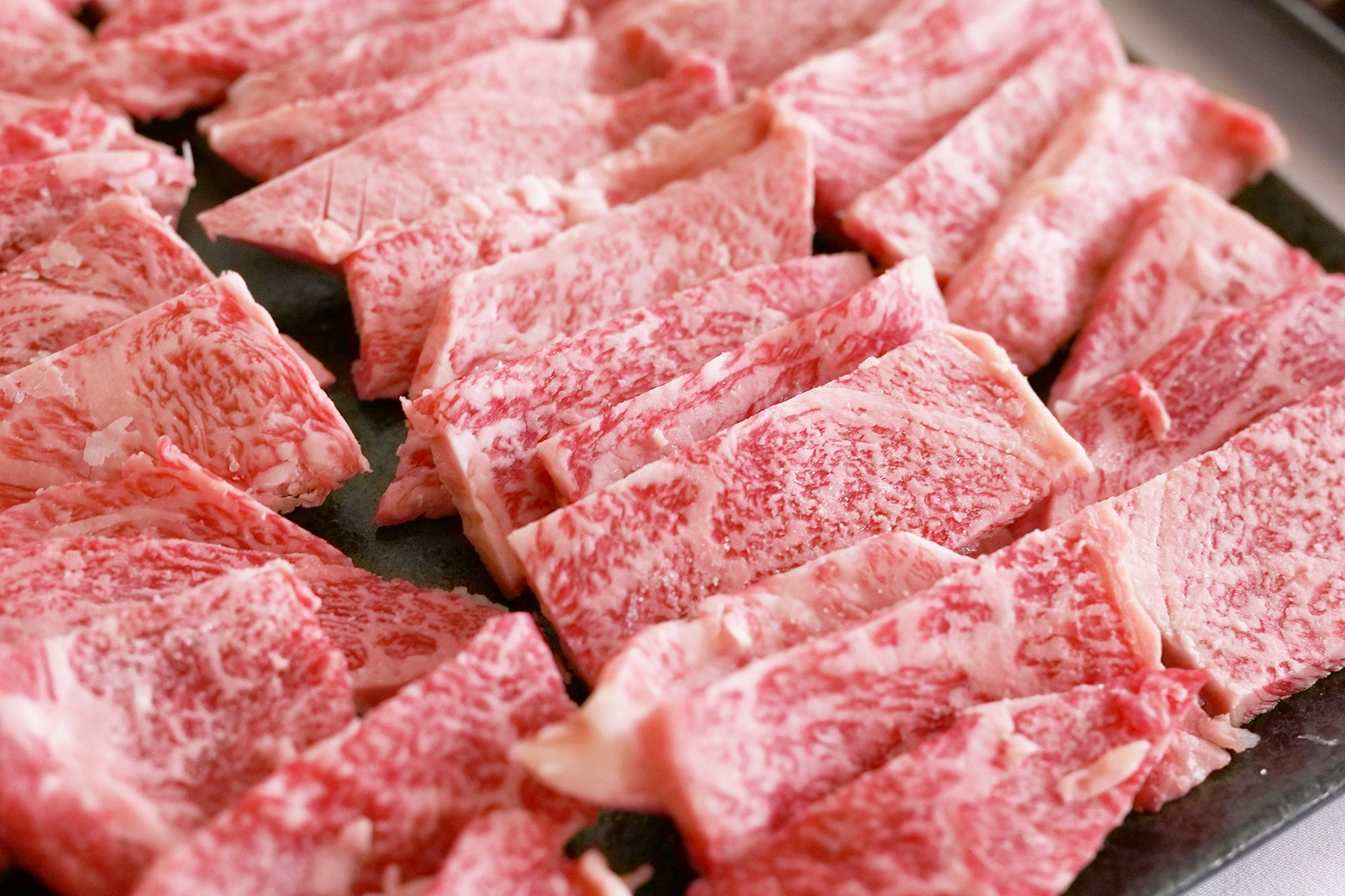 【肉のまるまさ】和牛焼肉セット(和牛500g・黒毛和牛ホルモン300g・奥豊後豚バラ200g)